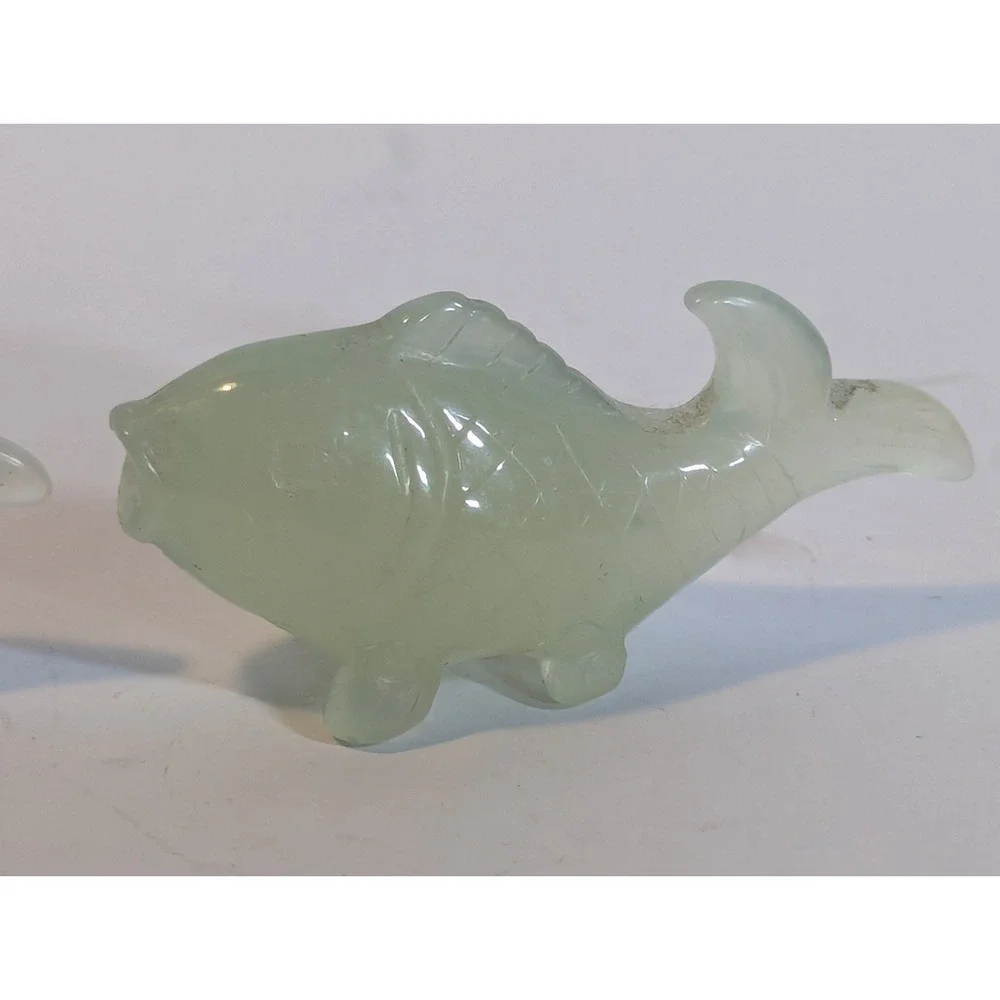 Hand‎ Carved Jade Fish Statues 1 1/4 in